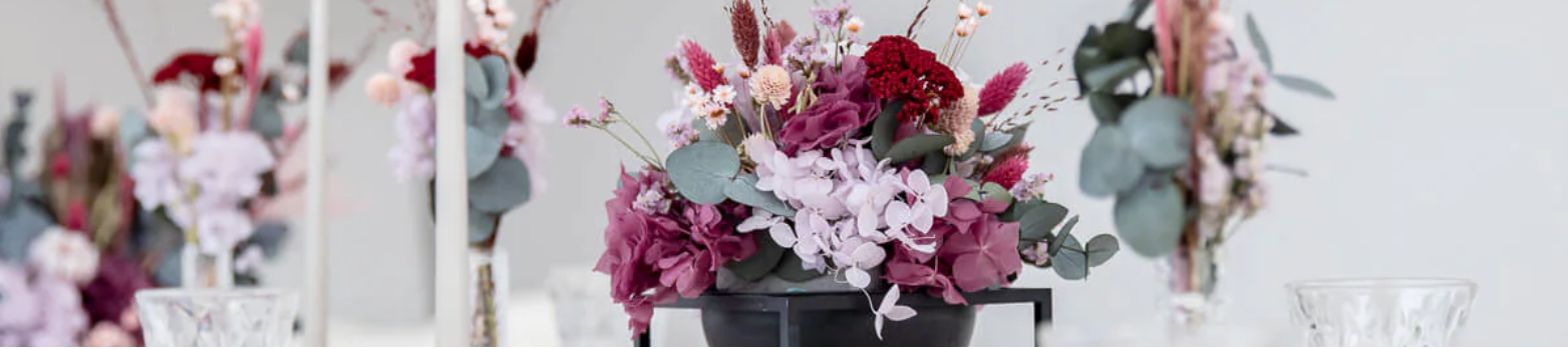 Konservierte Trockenblumen der Berry Kollektion für Hochzeiten in einer Gesamtansicht