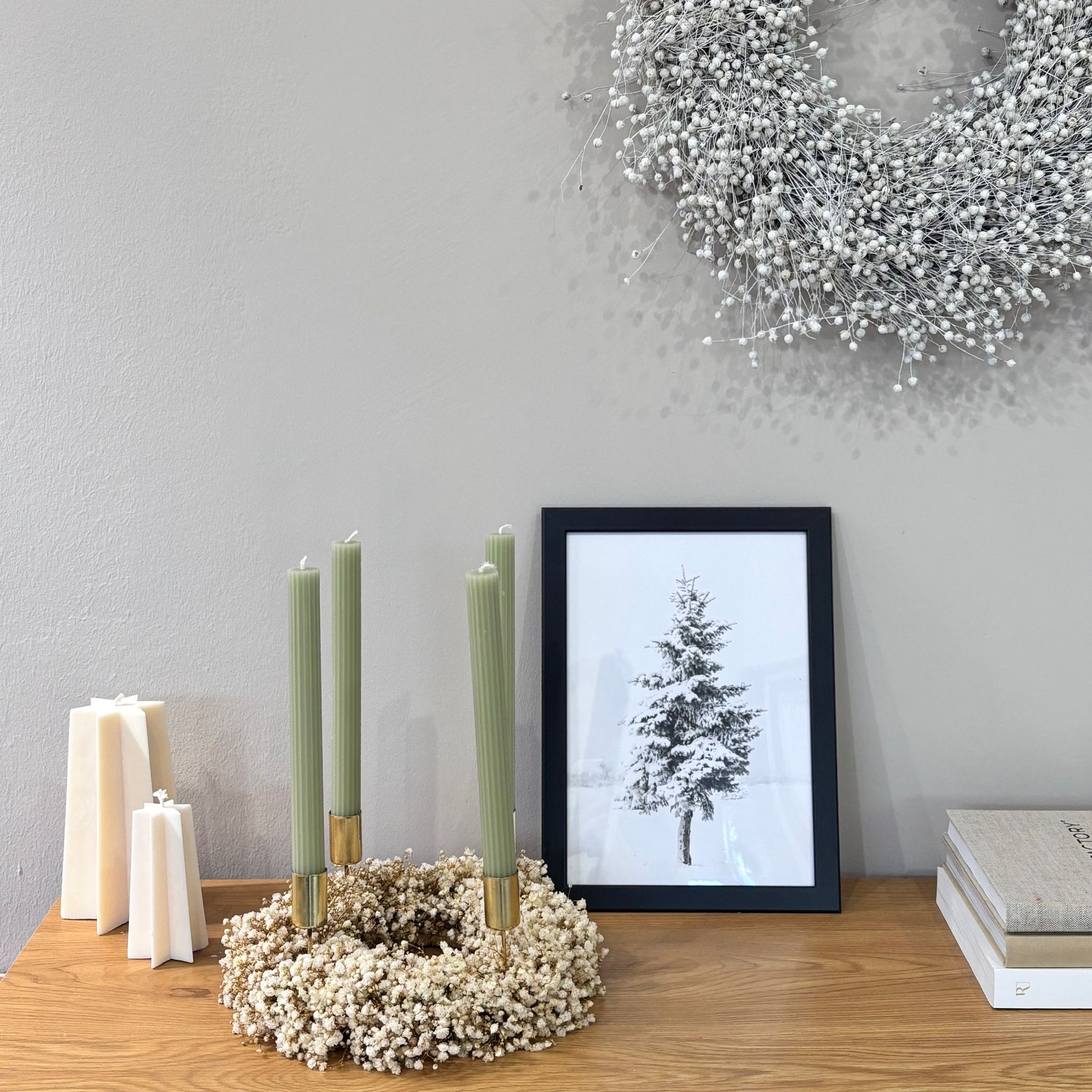 Adventskranz "Schneeflockenzauber" in weiss
