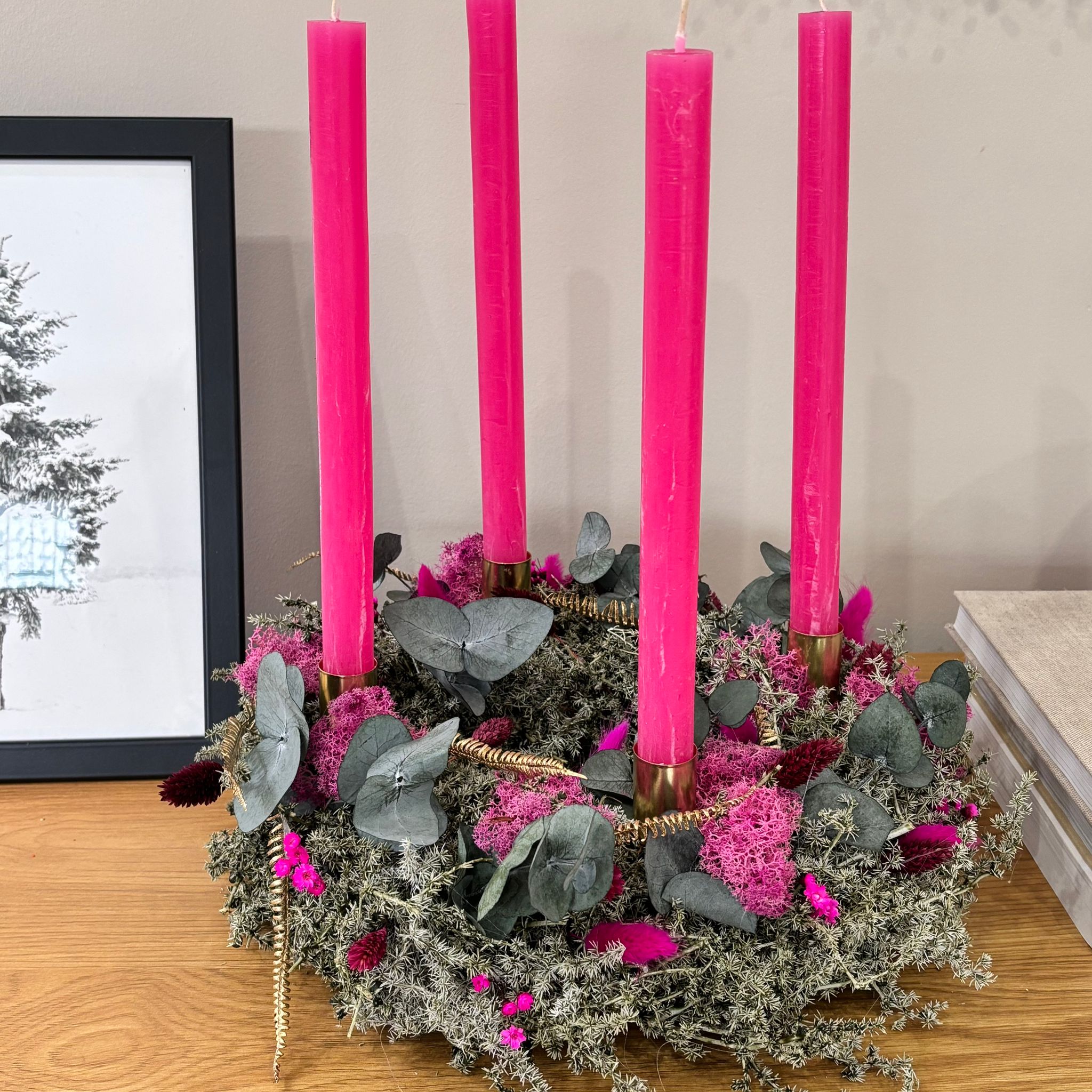 Adventskranz "Frost & Fuchsia" in grün pink