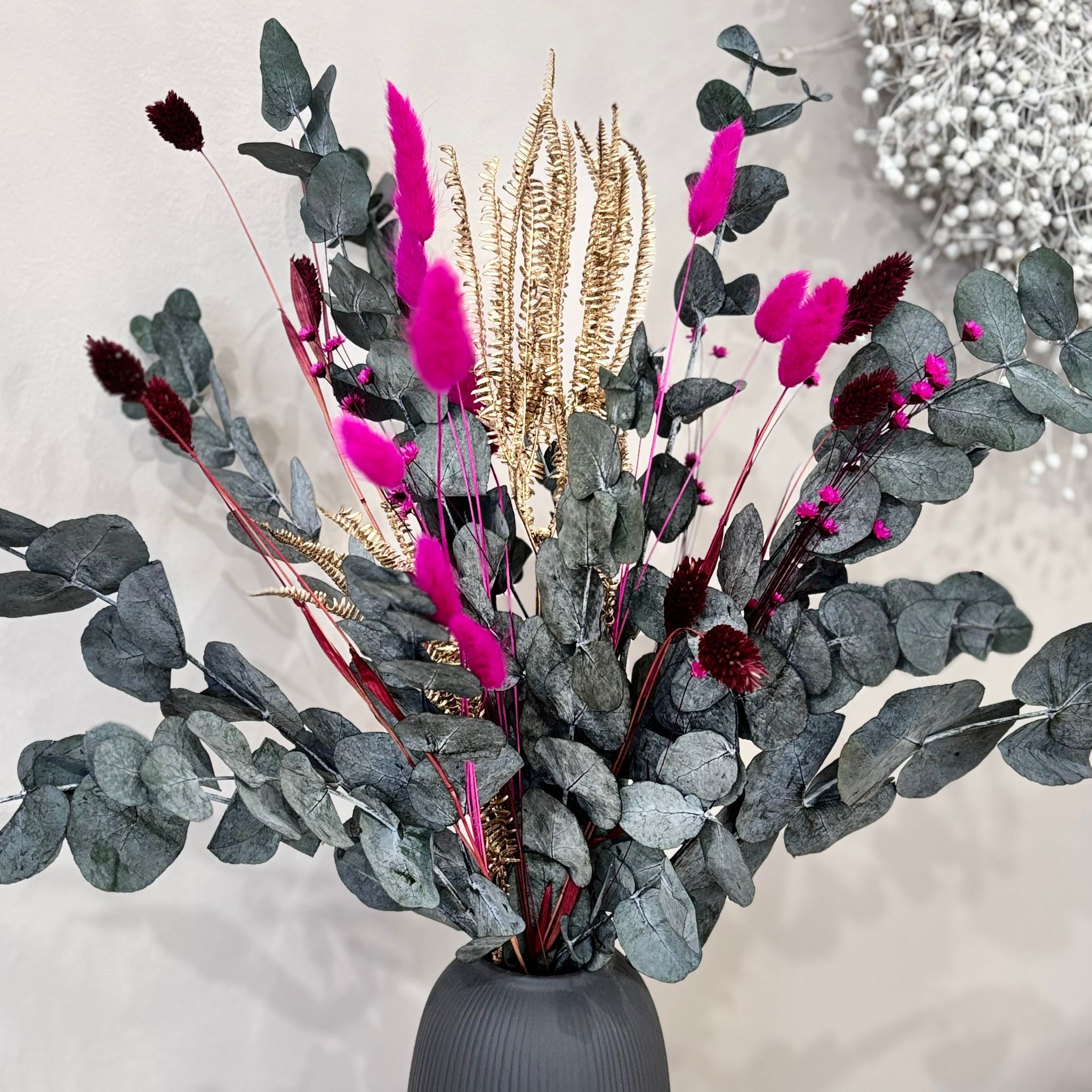 Trockenblumenstrauß "Frost & Fuchsia" in grün pink