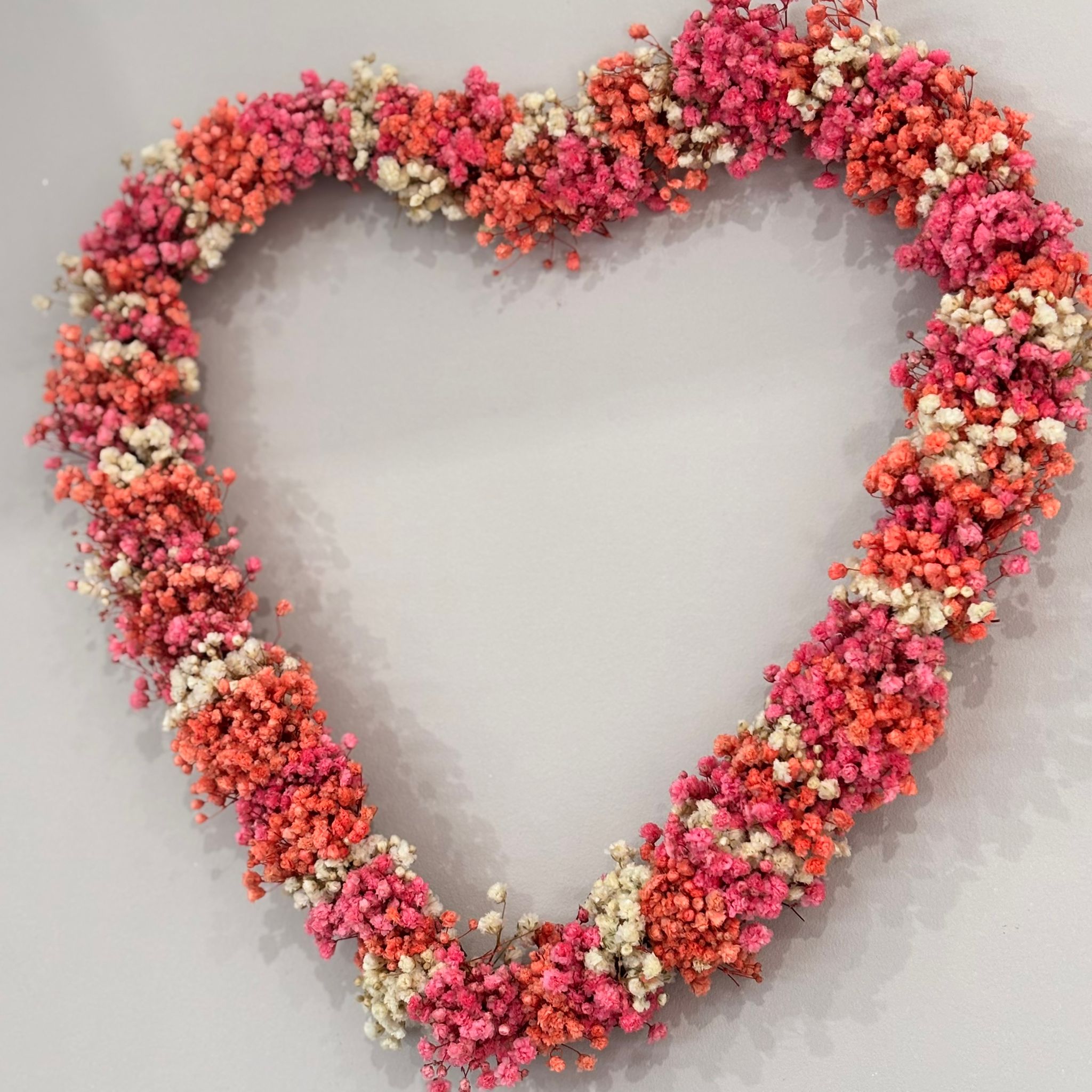 Blütenherz Trockenblumenkranz- orange, pink weiß