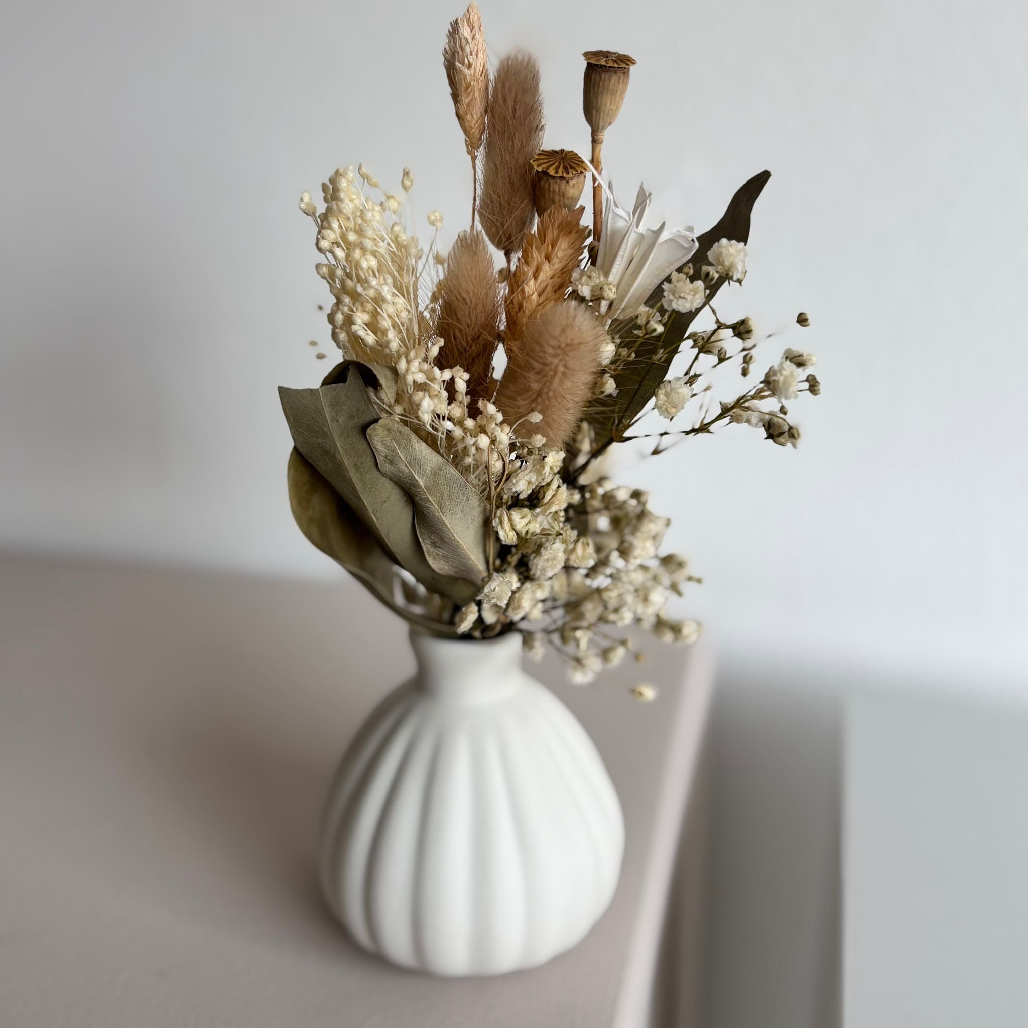 Dean&David: Combination vase and dried flower bouquet