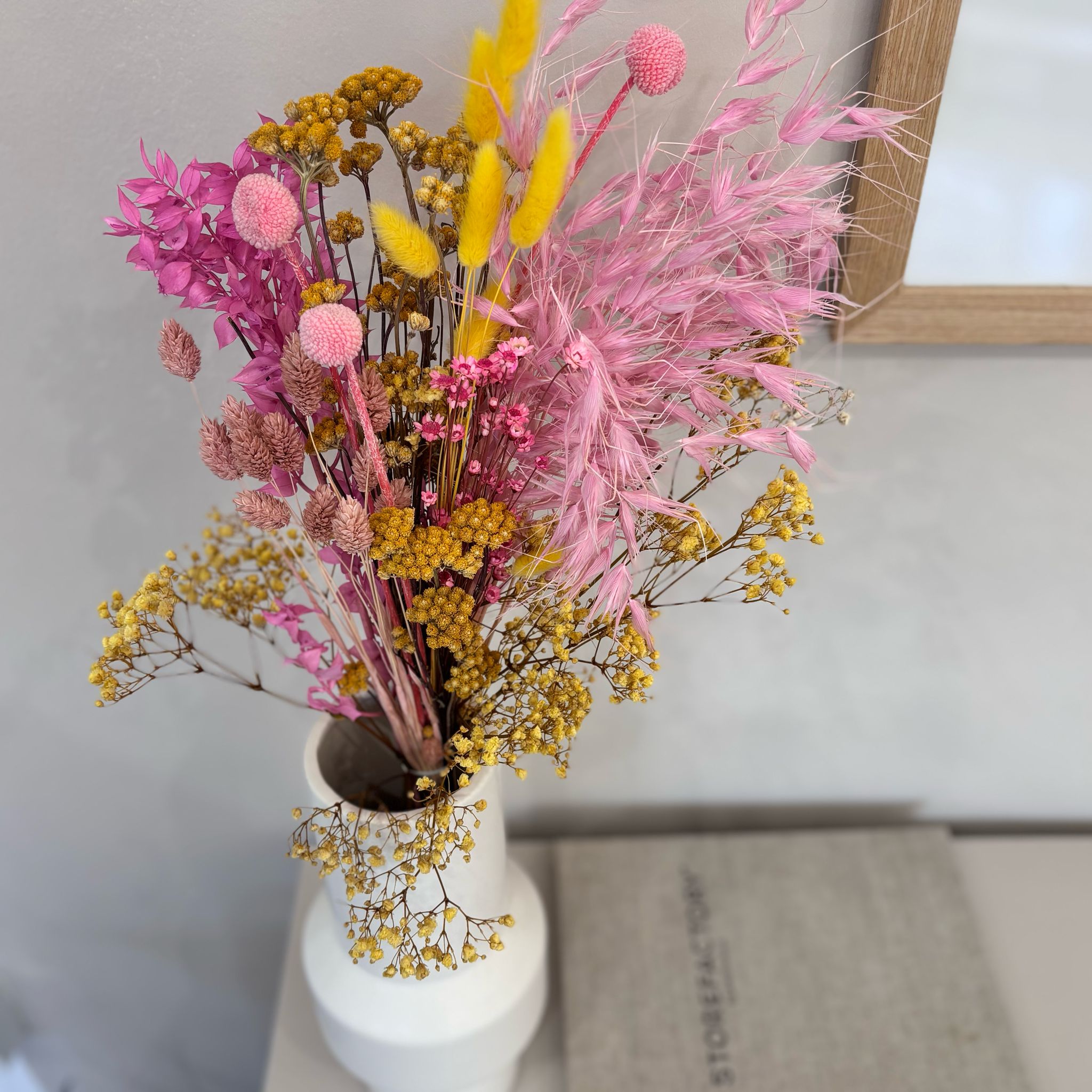 Yellow Candy: Trockenblumenstrauß in leuchtenden Farben - Lykke&You GmbH