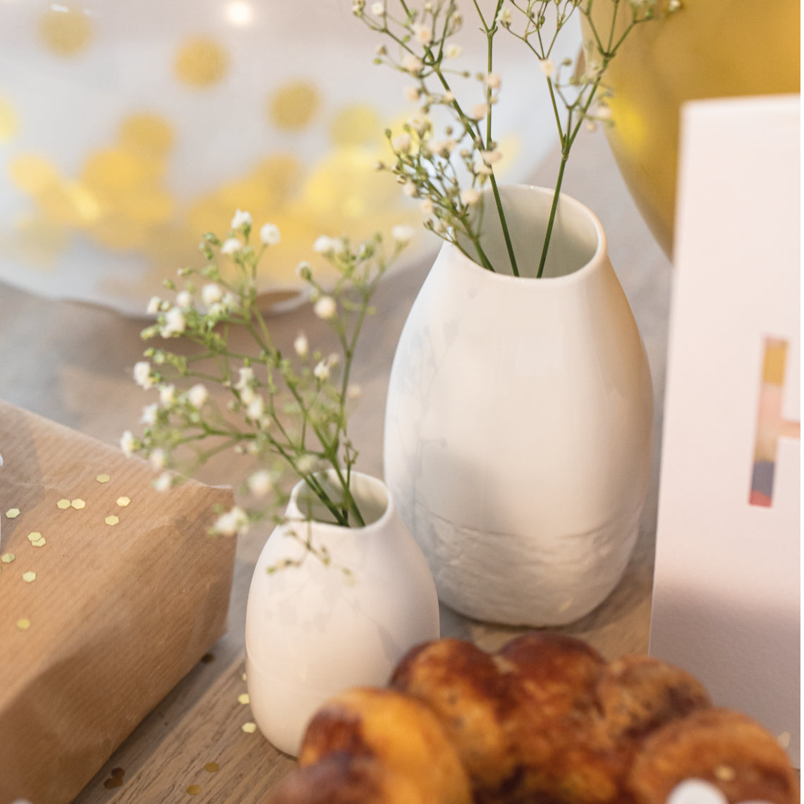 RÄDER Freiform-Vasen 3er Set aus Weißem Porzellan – 3 formschöne Vasen - Lykke&You GmbH