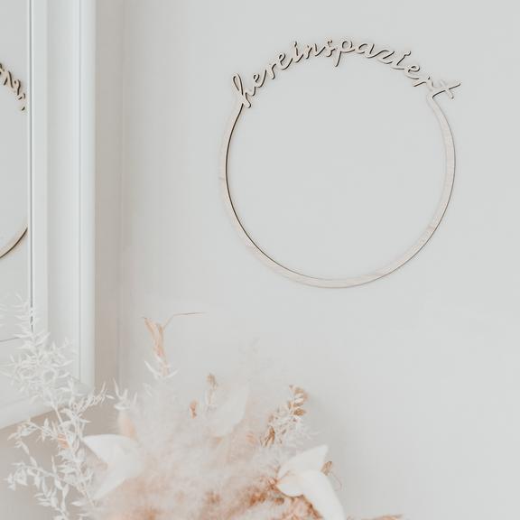 Holzkranz Hereinspaziert von Eulenschnitt mit passenden Trockenblumen - DIY