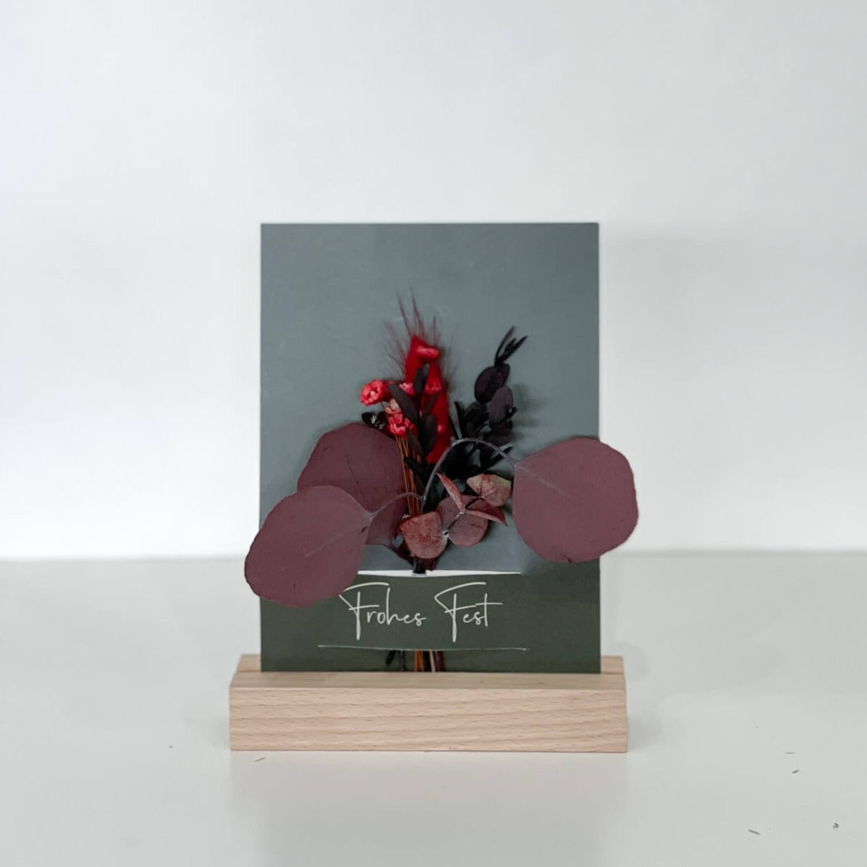 Weihnachtskarten mit Trockenblumen II - Lykke&You GmbH