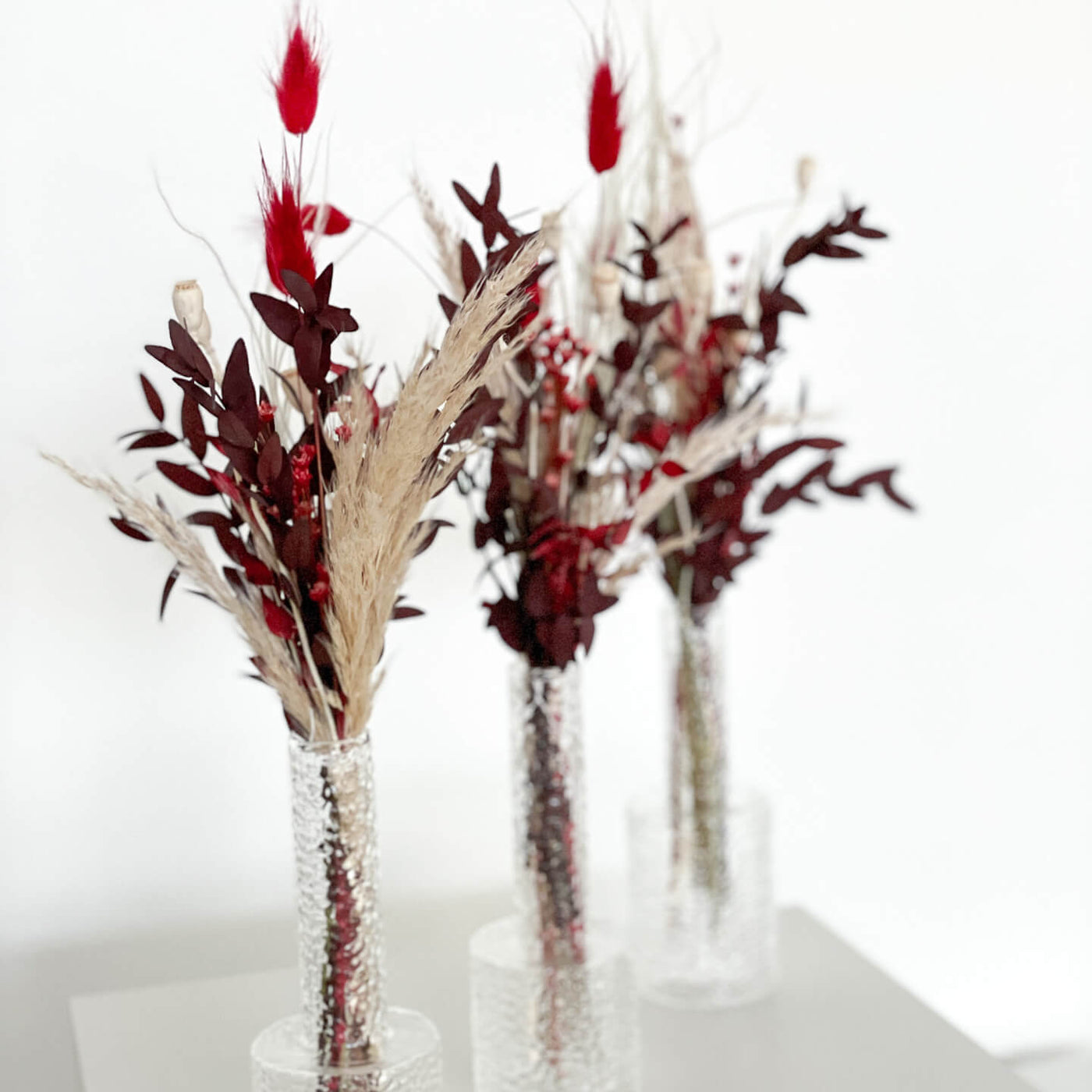 Trockenblumenstrauß Mini Pampasgras rot | 20 - 30 cm - Lykke&You