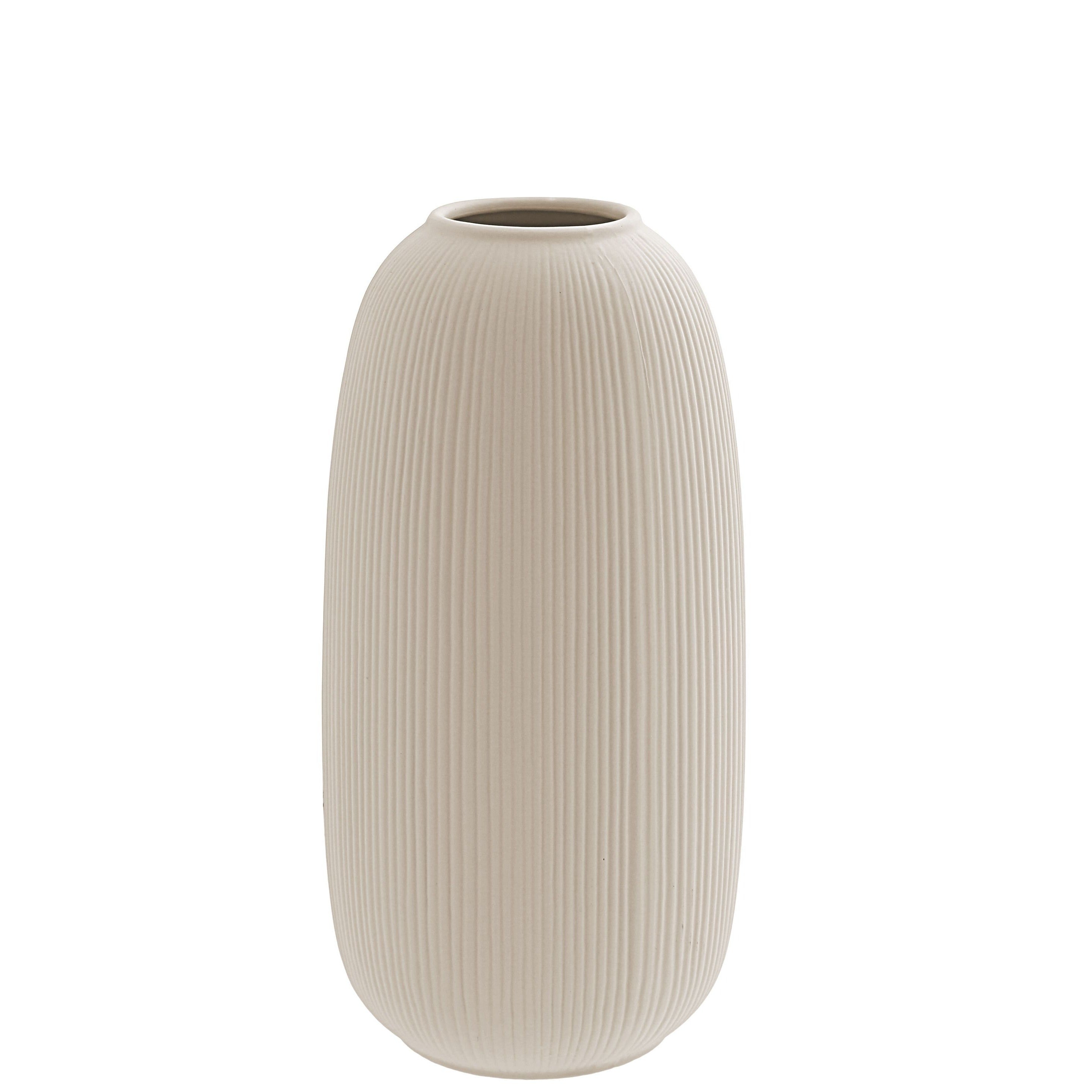 beige; 12 cm x 25 cm
