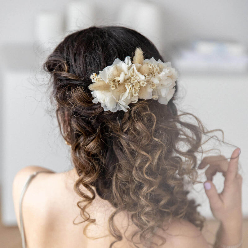 hair accessories dried flowers