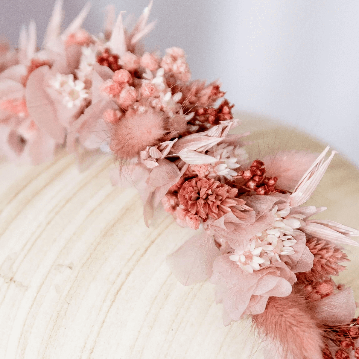 Headband dried flowers pink monochrome