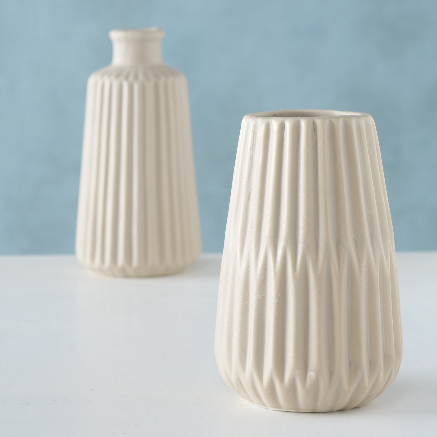 Schlichte Porzellanvase in beige – Zeitloses Design für jedes Ambiente
