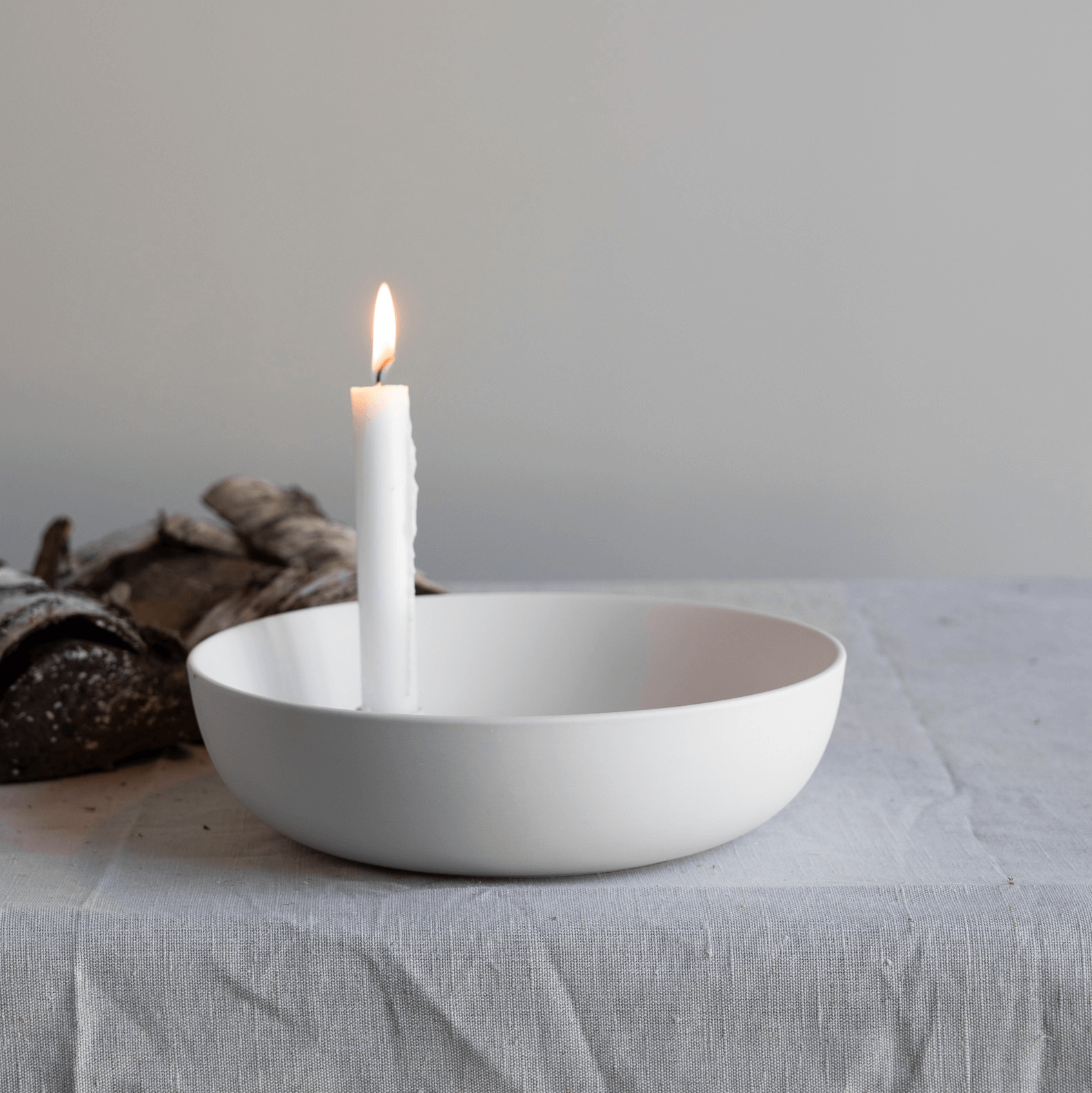 Candle holder and bowl in one - the perfect combination