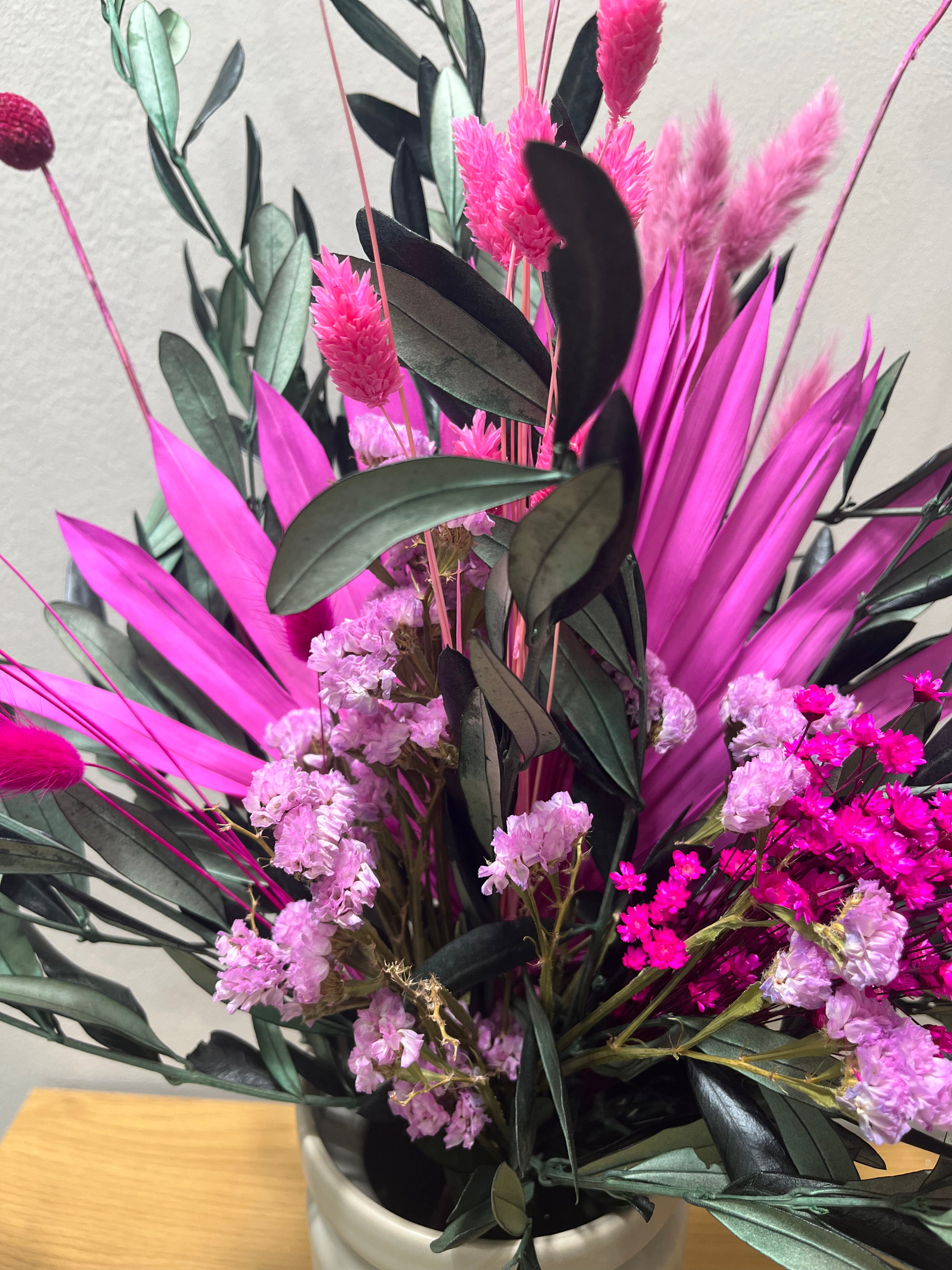 Olive Garden - Mediterraner Trockenblumenstrauß in grün pink