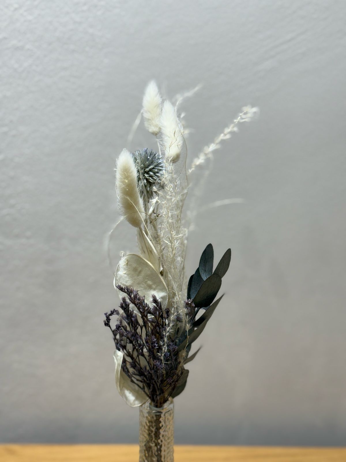 Trockenblumen Mini Tischdeko Eukalyptus blau mit Distel - Outlet