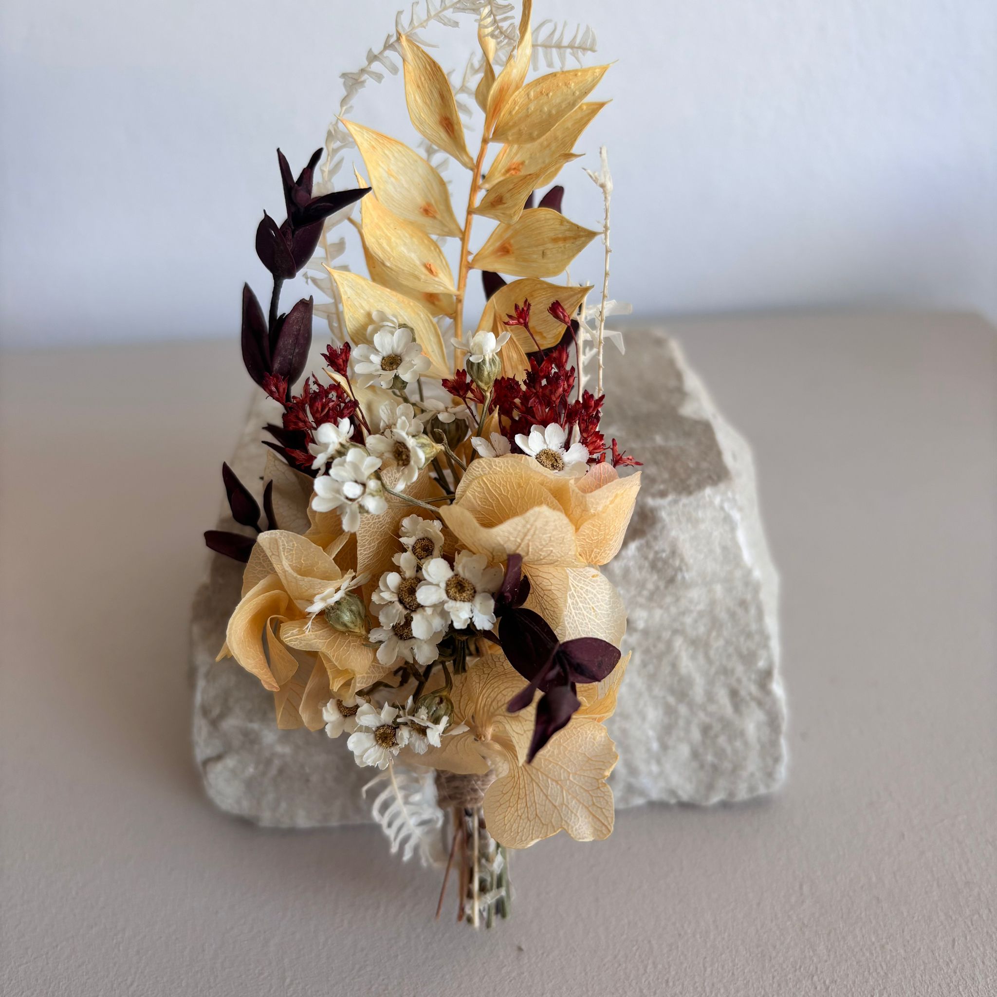 Anstecker Bräutigam I Trauzeuge I Trockenblumen apricot bordeaux - OUTLET