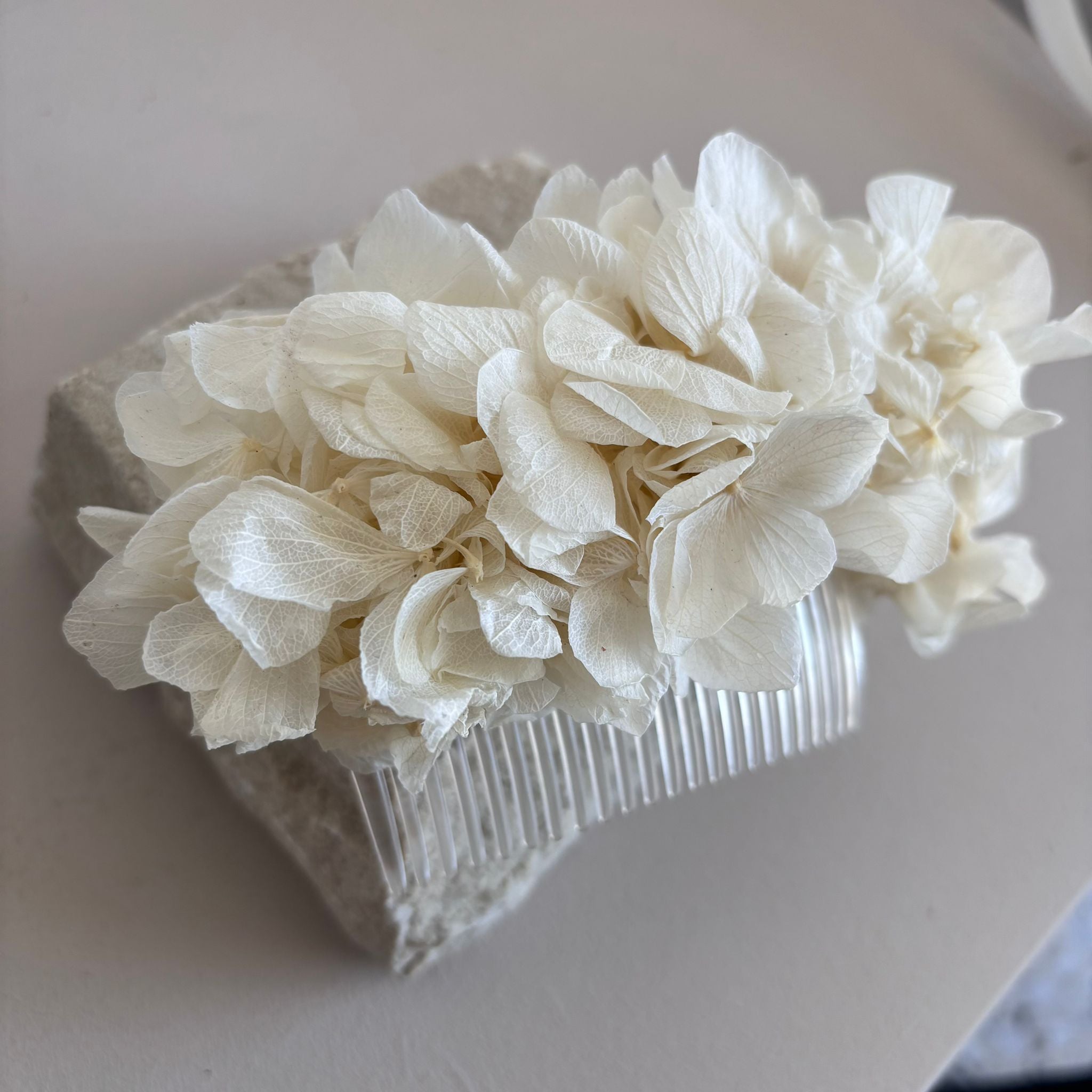 Haarkamm Trockenblumen Hortensie weiß - OUTLET