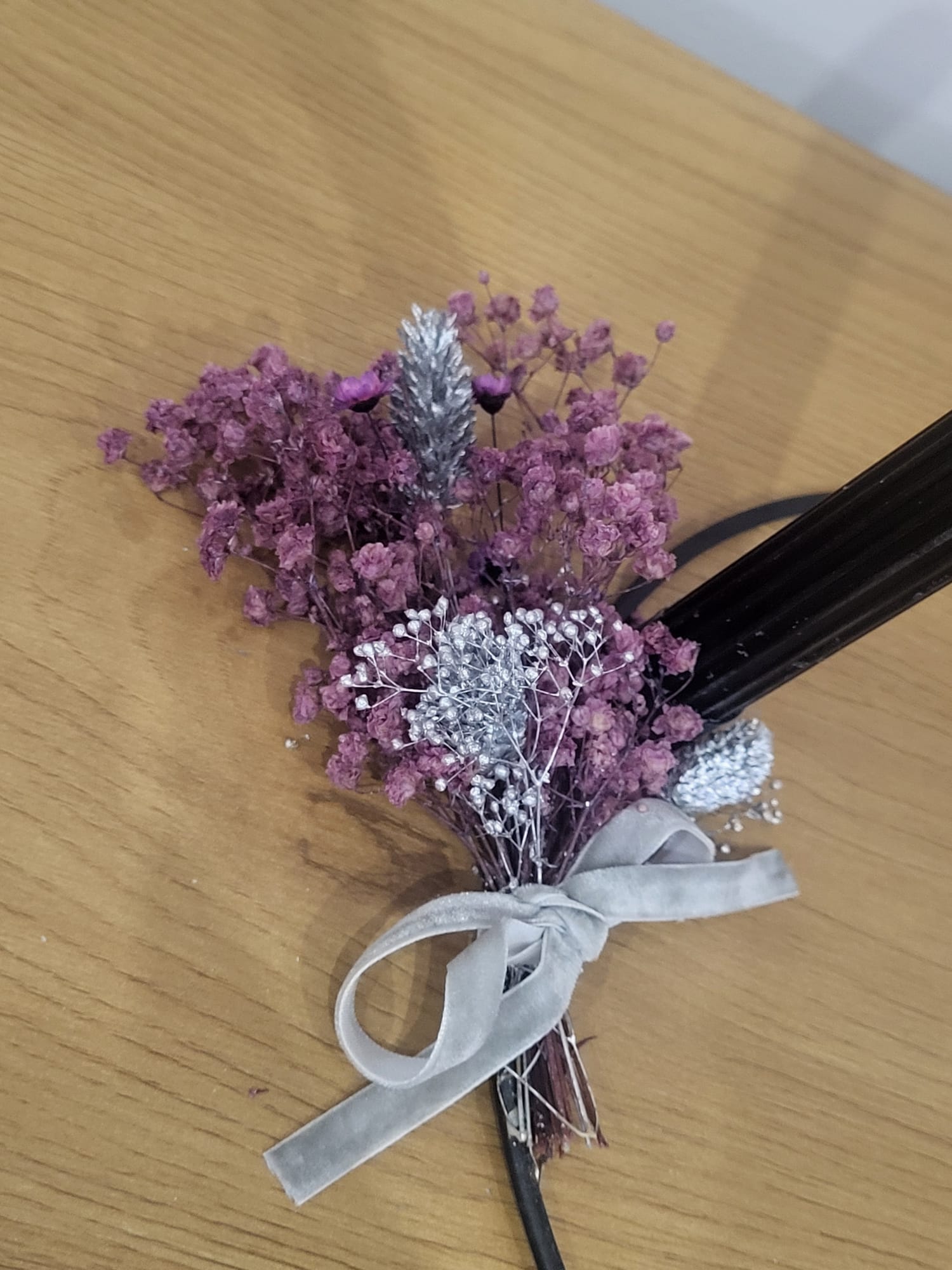 Kerzenhalter aus Metall - schwarz