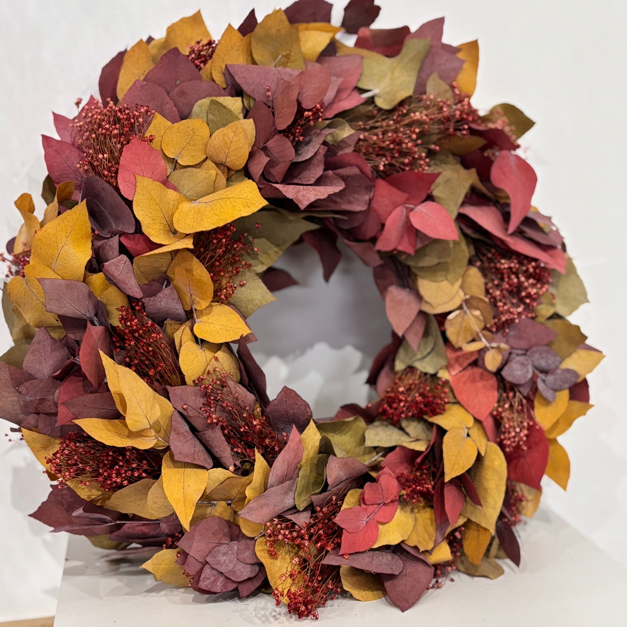Advent wreath dried flowers “eucalyptus red”