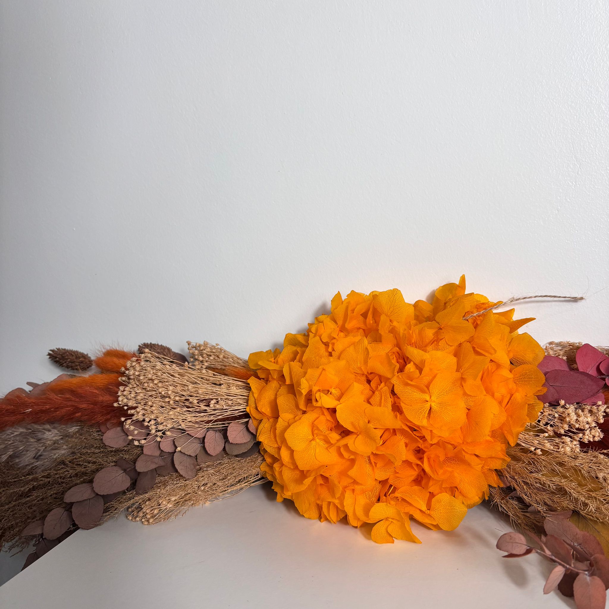 Table arrangement made of dried flowers eucalyptus green Outlet