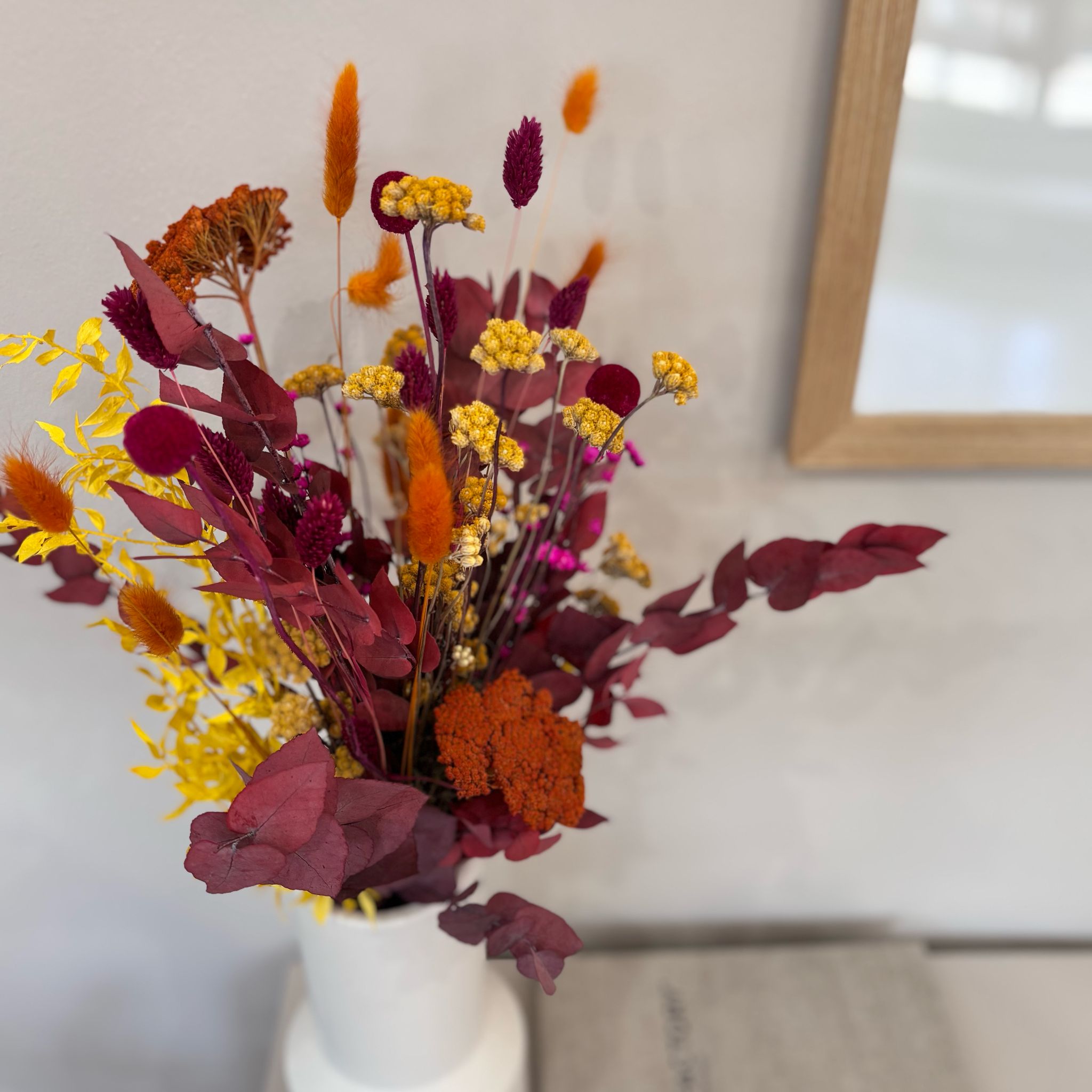 Twilight Shine: Trockenblumenstrauß in leuchtenden Farben - Lykke&You GmbH