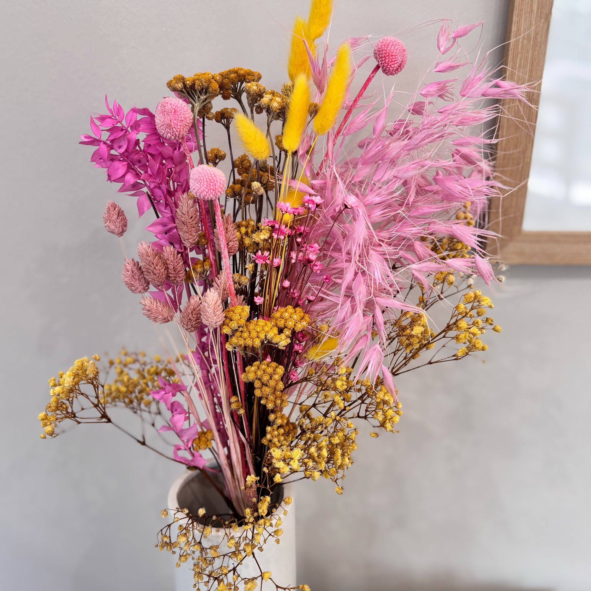 Yellow Candy: Trockenblumenstrauß in leuchtenden Farben - Lykke&You GmbH
