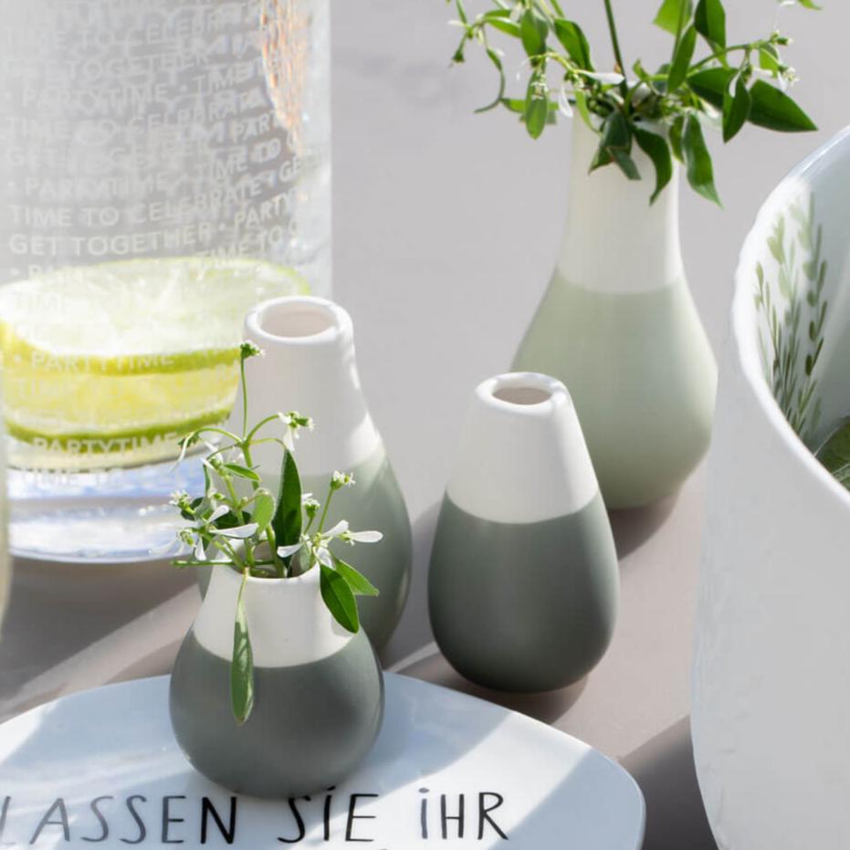 RÄDER Tiny four: Set of 4 pastel vases | green