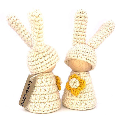 Luna-Leena 2x bunny / rabbit wooden cone doll off white - organic cotton - hand crochet in Nepal