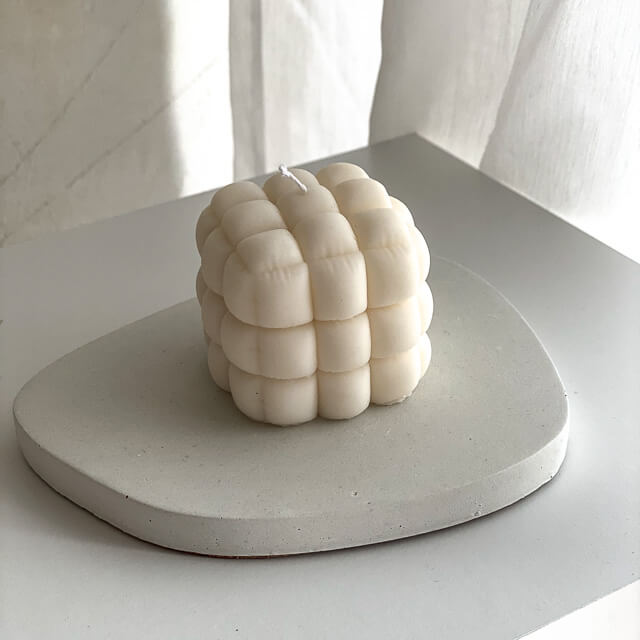 Pouf candle