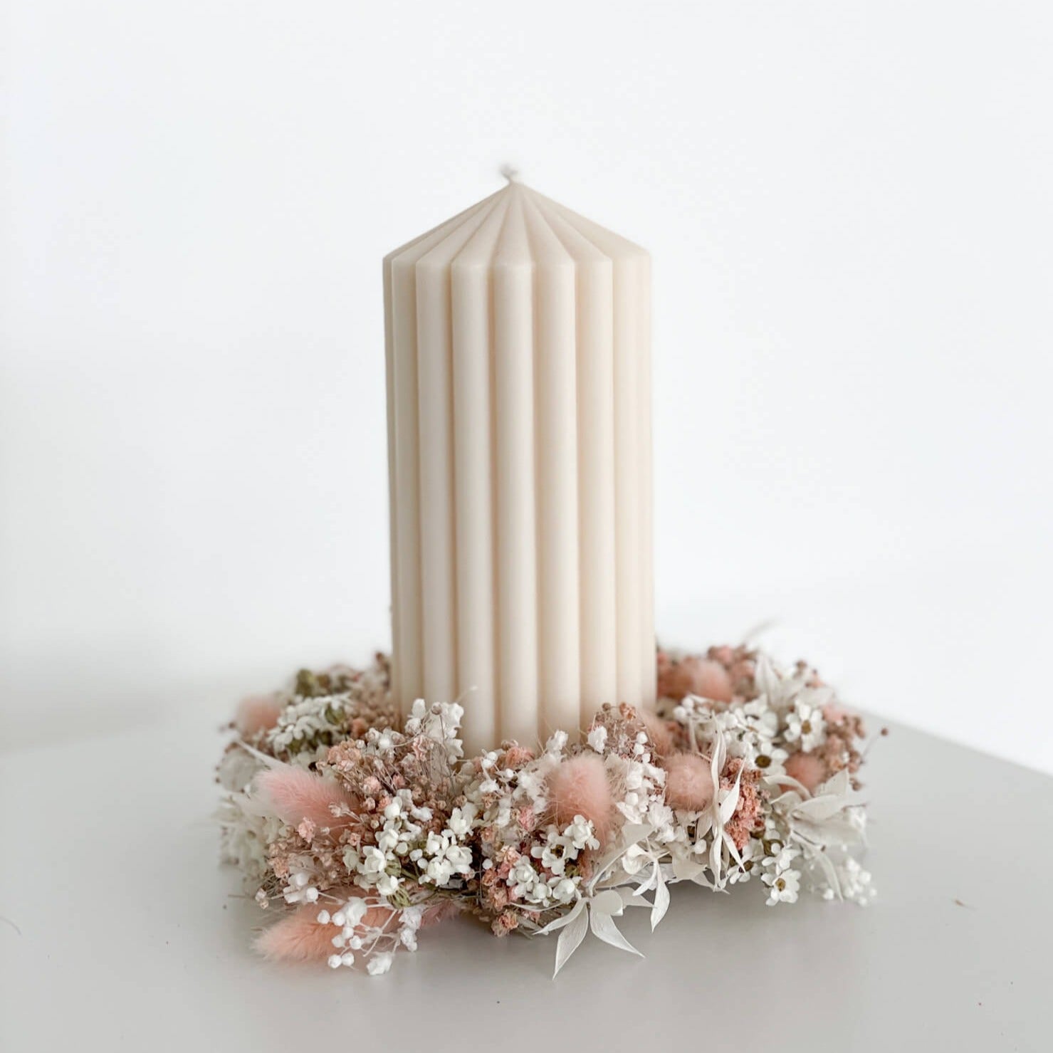 Candle wreath for pillar candles