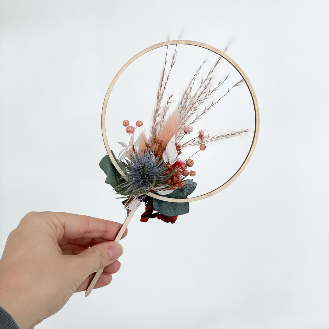 Cake topper thistle