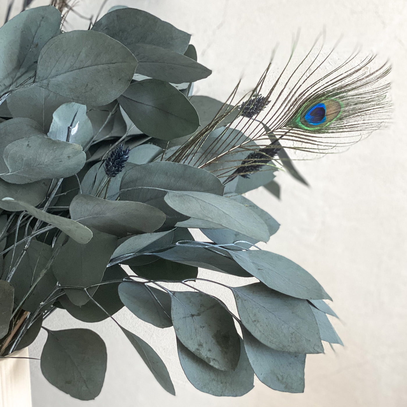 Trockenblumenstrauß Eukalyptus | blau grüne Blätter | 40-55 cm - Lykke&You
