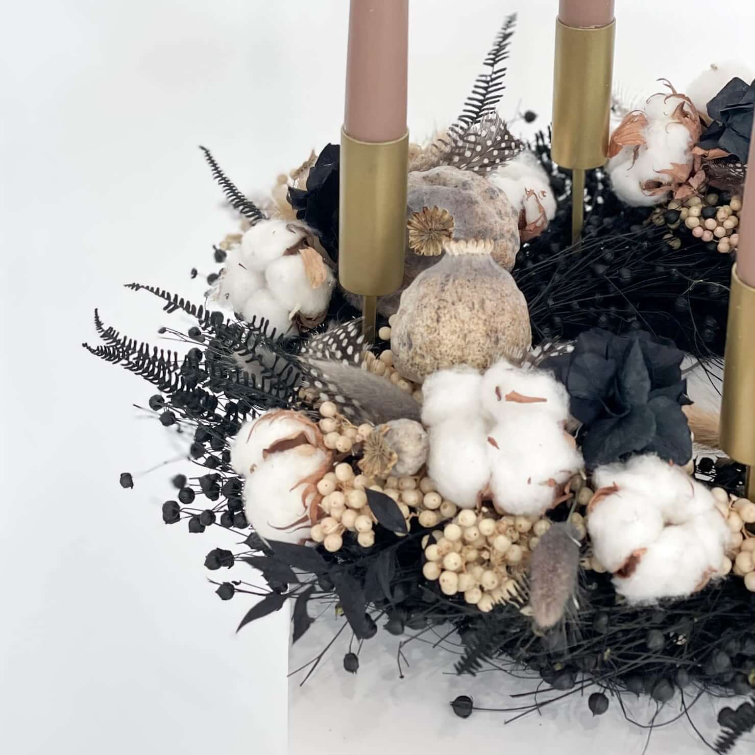 Adventskranz Trockenblumen schwarz beige 30 cm Kränze