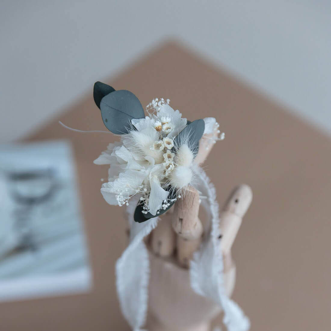 Armband Trockenblumen Eukalyptus grün weiß - Lykke&You GmbH