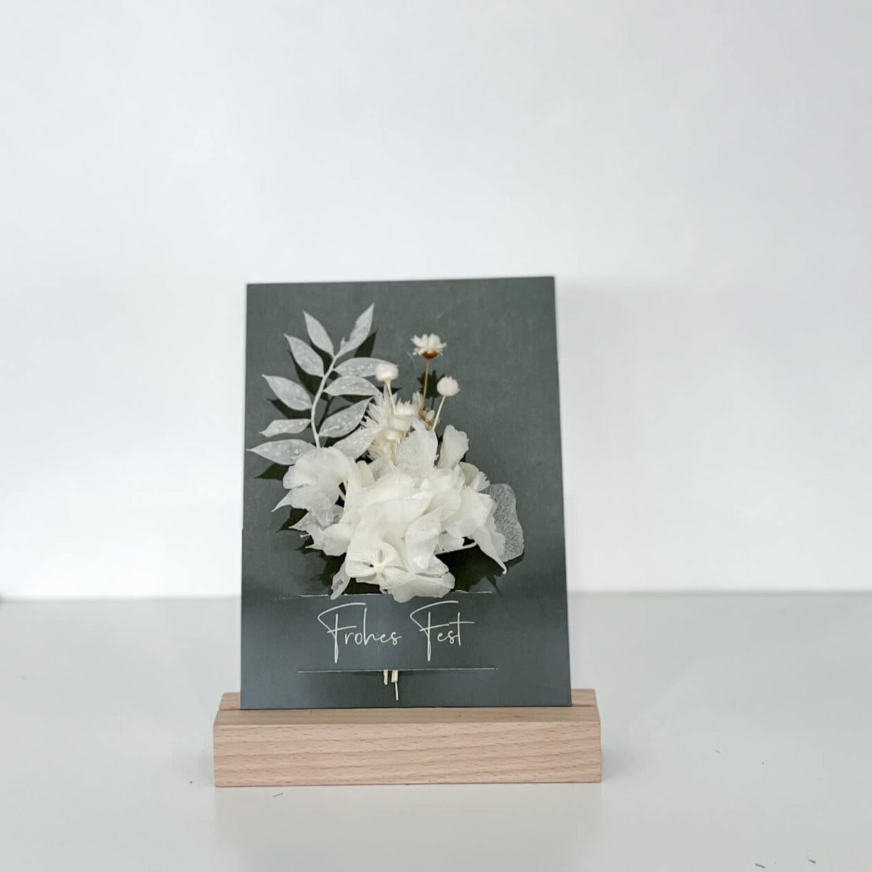 Weihnachtskarten mit Trockenblumen II - Lykke&You GmbH