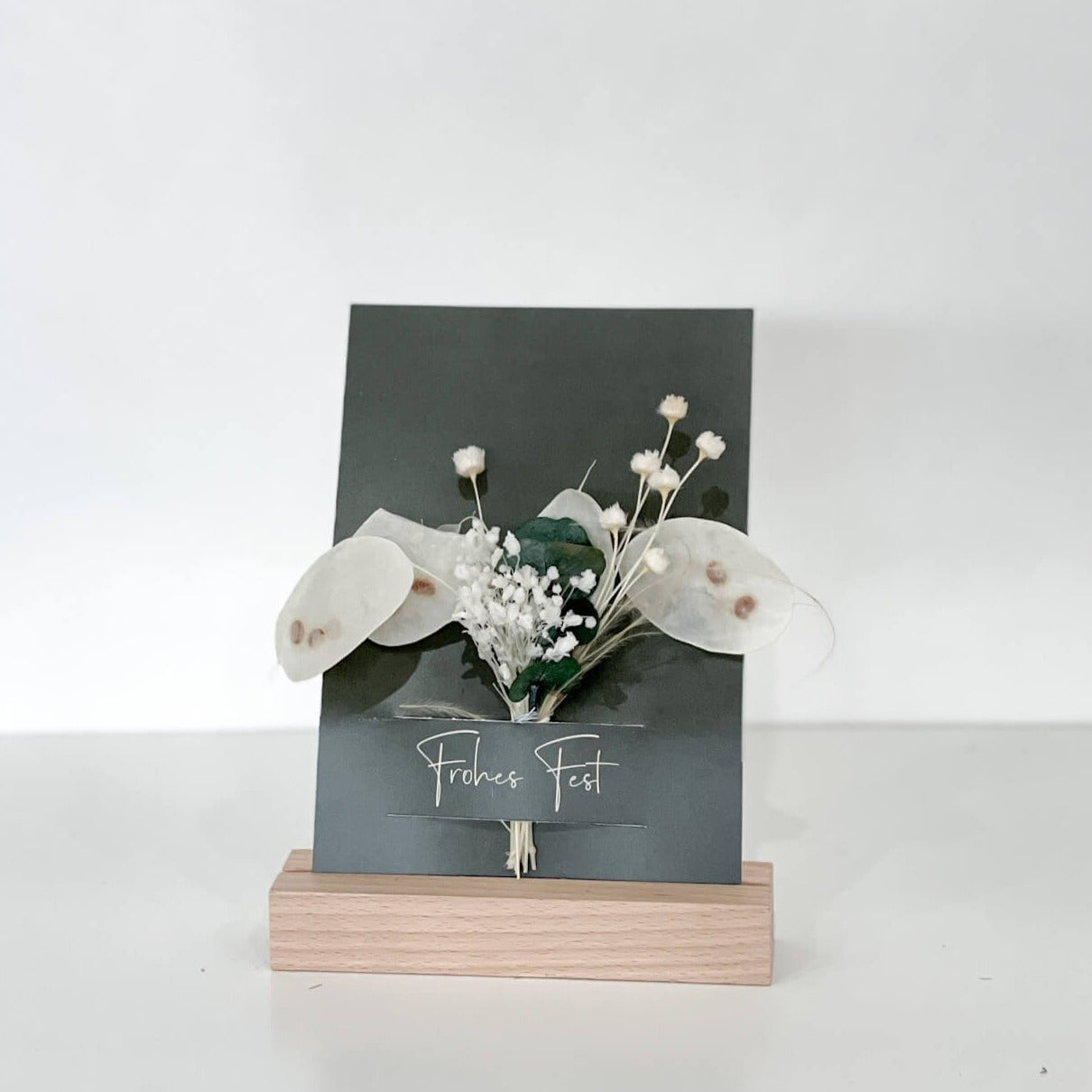 Weihnachtskarten mit Trockenblumen II - Lykke&You GmbH